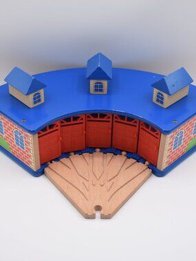 Imaginarium Wooden Railway Roundhouse & 5 Plastic Doors Thomas Compatible Shed